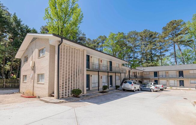 Elite Plus 2 Bedroom Apartments in Atlanta, GA | Fully Renovated 750 Sq Ft Floor Plan at Monteleone Apartments