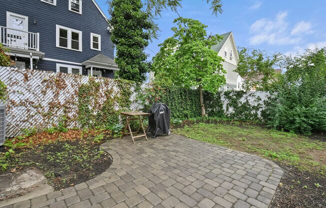 Renovated Apartment in Medford