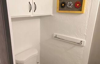 1 bed, 1 bath, $1,050, Unit Watermelon 3 (WM3)