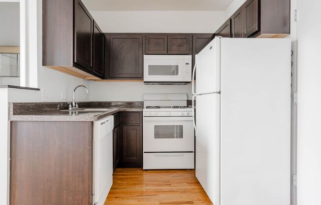 Studio, 1 bath, 225 sqft, $1,150, Unit 4615-3D