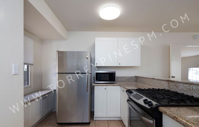 3 beds, 1 bath, $3,995, Unit 1228