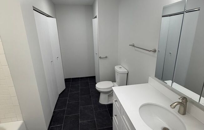 1 bed, 1 bath, 683 sqft, $2,195, Unit 207