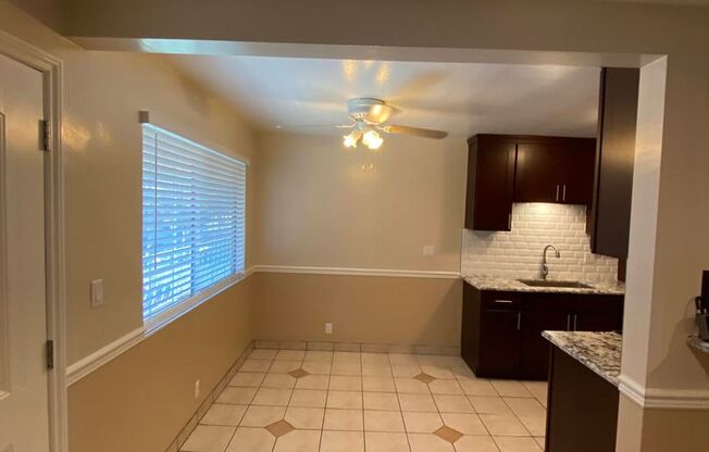 1 bed, 1 bath, 600 sqft, $1,825, Unit E