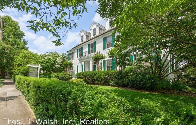2801 34th Place NW