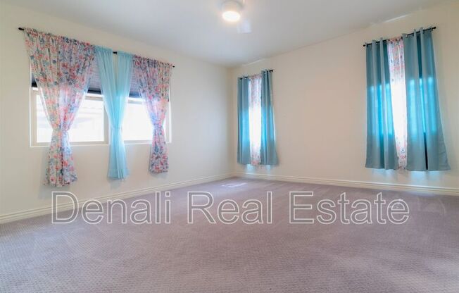 10425 E DURANT DR