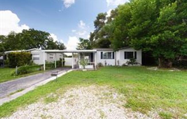 NEWLY RENOVATED 3 BEDROOM, 2 BATH HOME - ST. PETERSBURG, FLORIDA