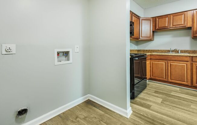 1 bed, 1 bath, 576 sqft, $899