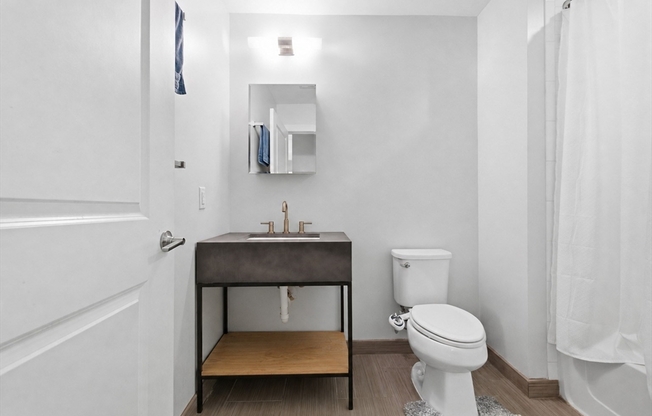 2 beds, 1 bath, 939 sqft, $3,475, Unit 106