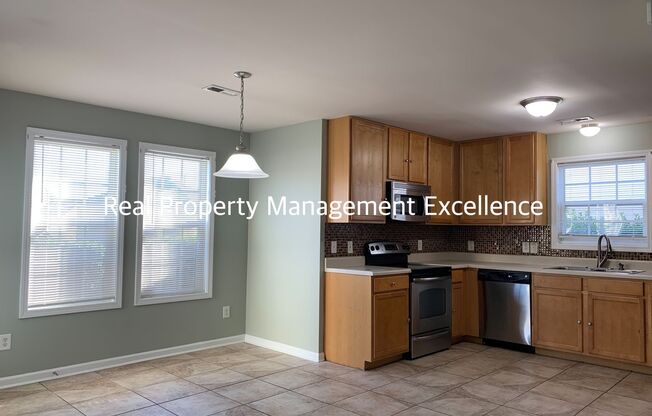 Lovely 2 Story Home In Raleigh, Available December 15th!