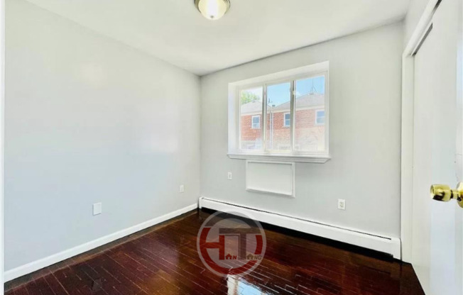 237 BUTTRICK AVE
