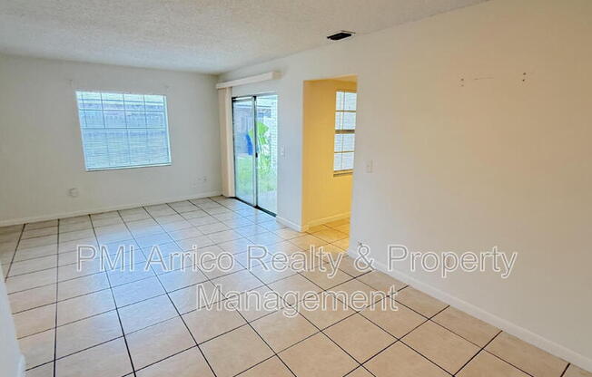 3249 BLOOMINGDALE VILLA CT