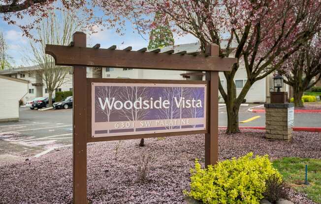 Woodiside Vista | Monument Sign