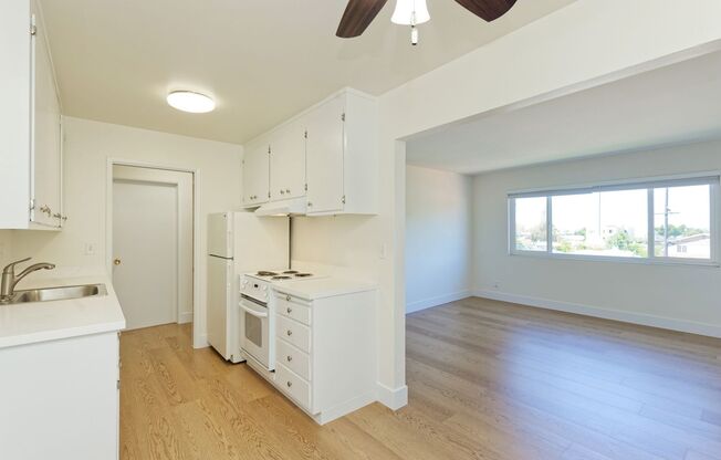 1 bed, 1 bath, 650 sqft, $1,975, Unit 315