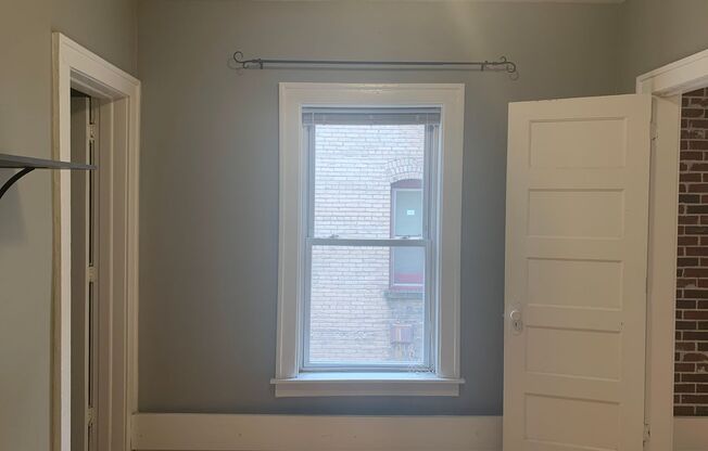 1 bed, 1 bath, 560 sqft, $999, Unit 205