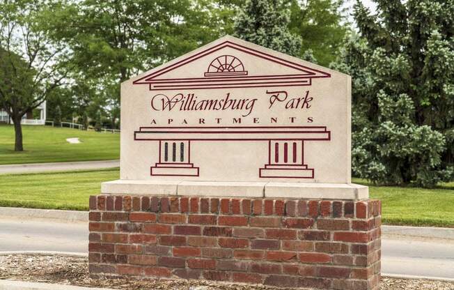 Williamsburg Park sign near entrance
