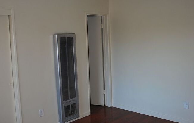 Studio, 1 bath, $1,595, Unit 23