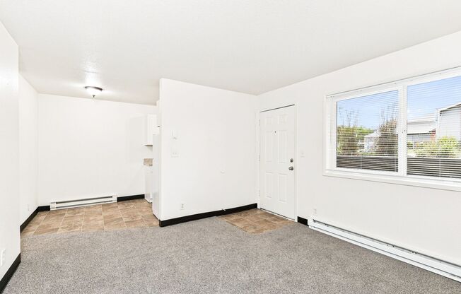 1 bed, 1 bath, 579 sqft, $950, Unit 2510-52