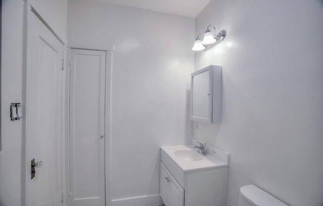 1 bed, 1 bath, $3,350, Unit 406