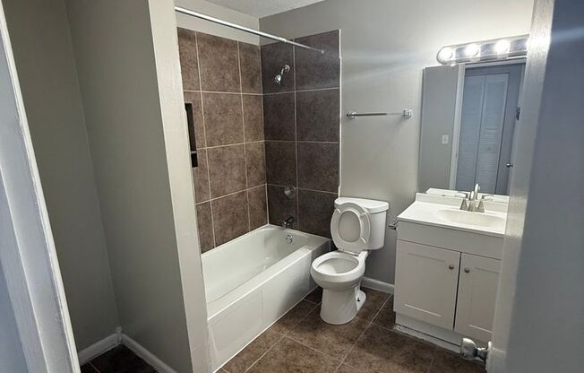 405 Orchard Trace Lane, Unit #3
