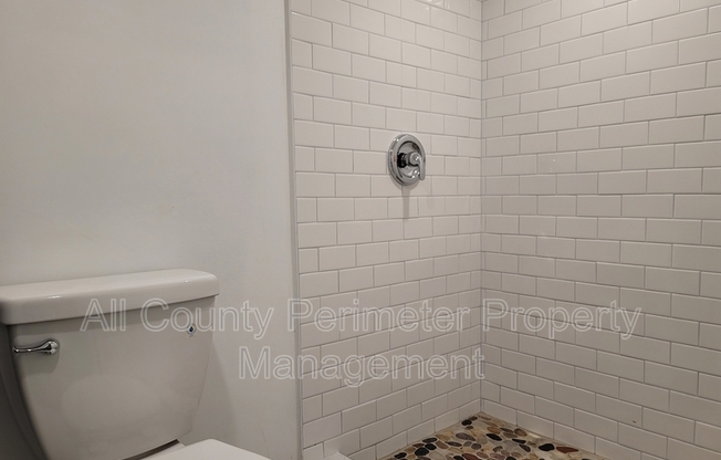 4336 HICKORY WOOD LN