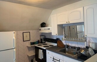 1 bed, 1 bath, 700 sqft, $1,700, Unit 3