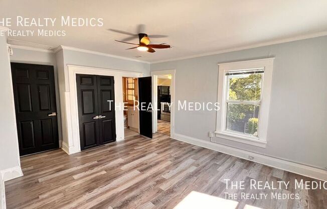 35 Hill Avenue unit 2