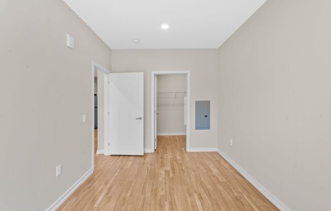 1 bed, 1 bath, 614 sqft, $2,060, Unit 410