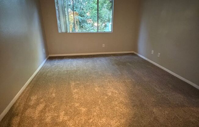 1 bed, 1 bath, $2,100, Unit # 722