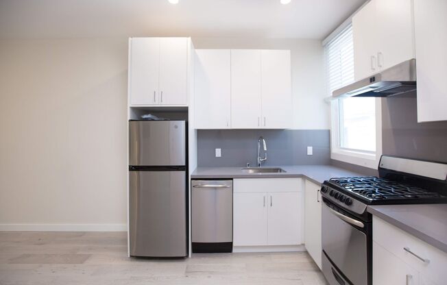 1 bed, 1 bath, 438 sqft, $2,495, Unit 10