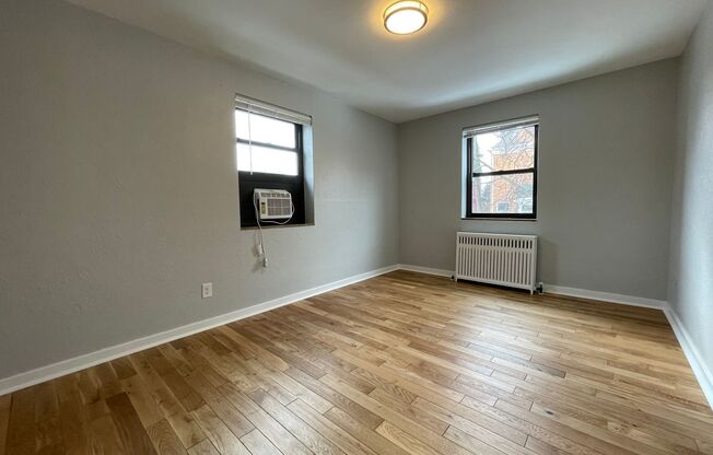 1 bed, 1 bath, 600 sqft, $1,399, Unit 5631 Rippey St. #A1