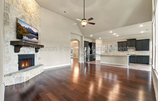 4 beds, 3.5 baths, 3,468 sqft, $3,195