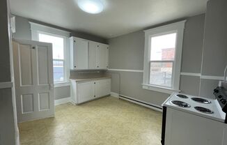 Studio, 1 bath, 450 sqft, $635, Unit 04