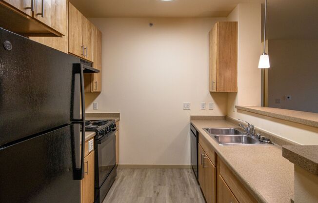 2 beds, 2 baths, 941 sqft, $1,545, Unit 626-202