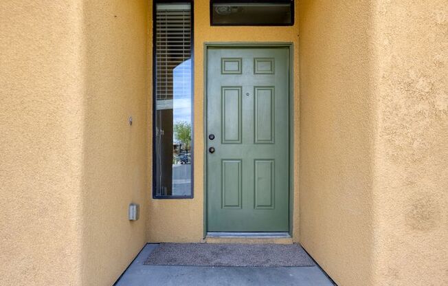 GATED NW HOME - 4 BEDROOMS W/ 1 BED AND BATH DOWNSTAIRS