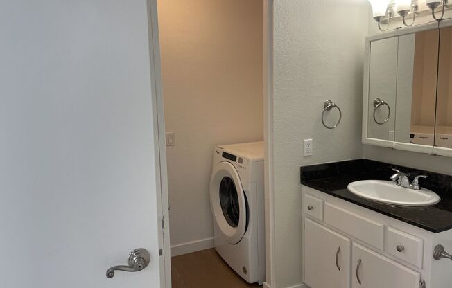 1 bed, 1 bath, 694 sqft, $2,410, Unit 506