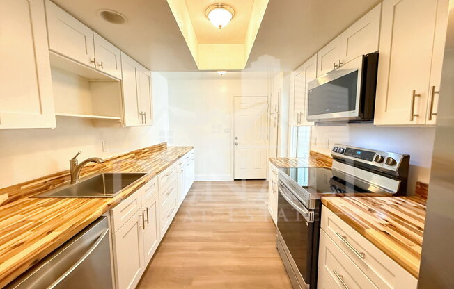 2 beds, 2 baths, 1,651 sqft, $1,895
