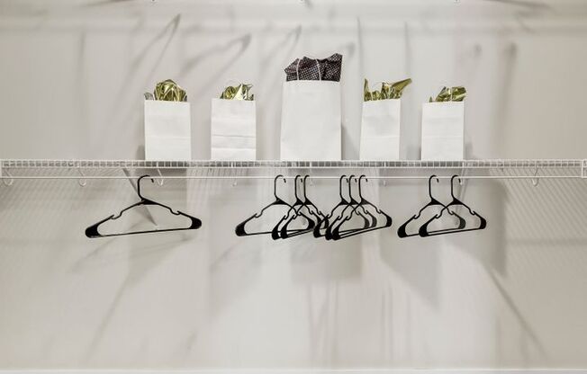 2 beds, 2 baths, 1,096 sqft, $1,925, Unit 331