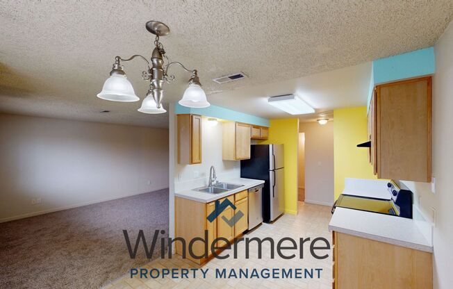 1910 J St #202 - Seasonal Pool ⭐One Month Rent Credit⭐