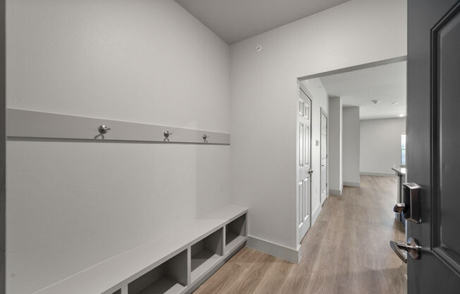 3 beds, 2 baths, 1,530 sqft, $2,500