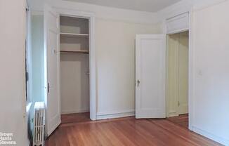 34 MONROE PL
