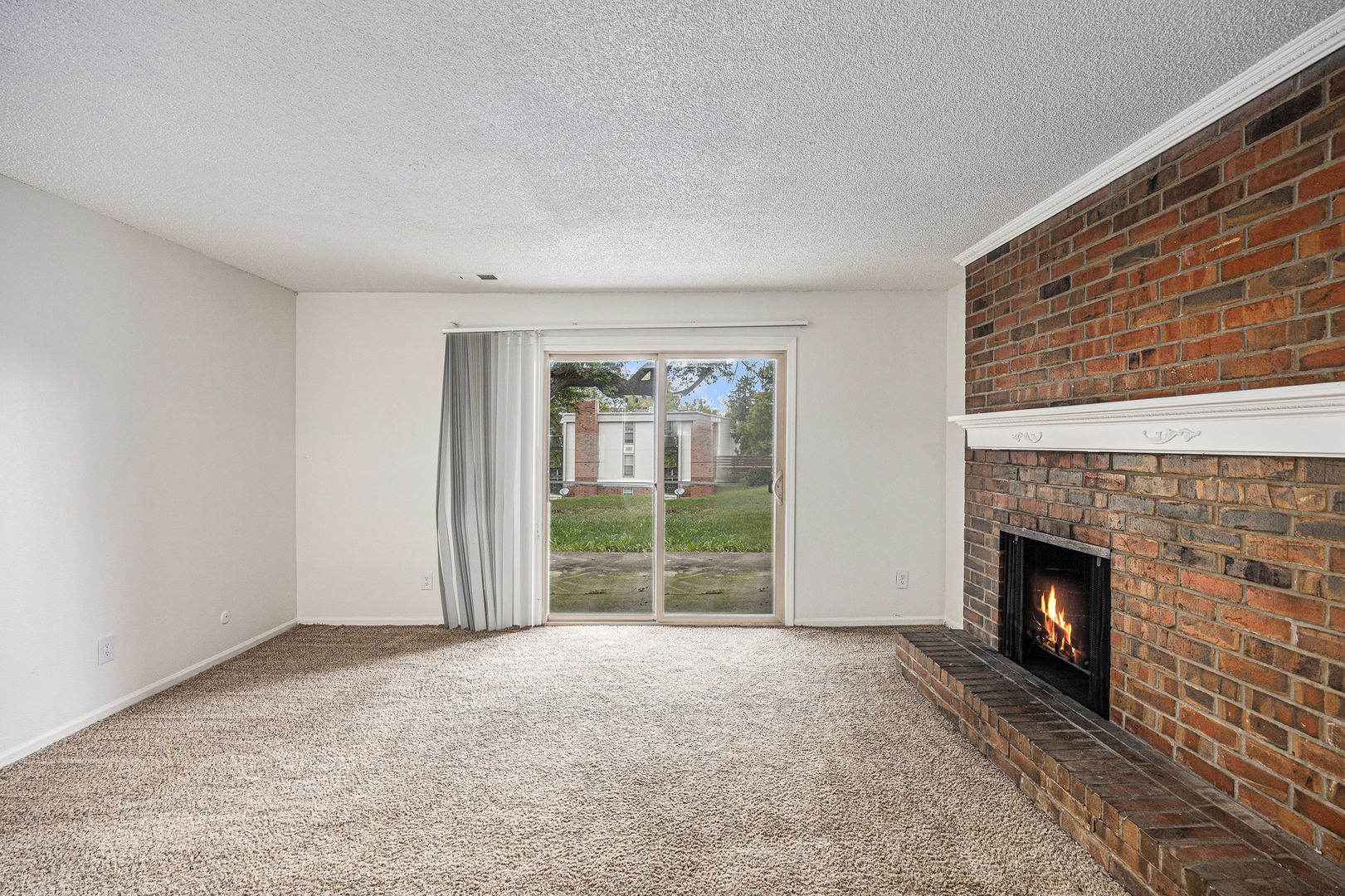 Welcome to The Bluffs – Comfort, Convenience & Value in the Heart of Gladstone