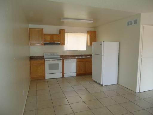 9514 N. 8th St
