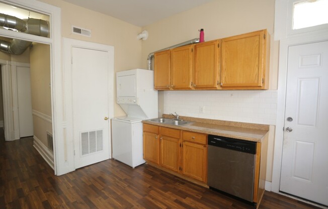 2267 LINCOLN