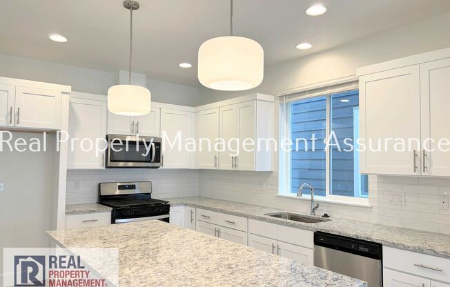 3023 SW SHERMAN PL