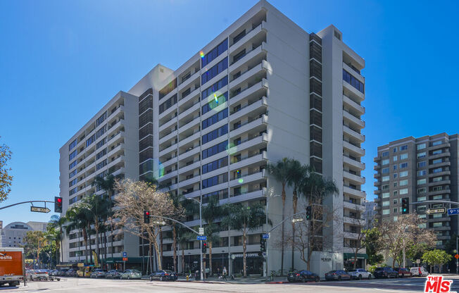 2 beds, 2 baths, 1,621 sqft, $4,800, Unit 1509