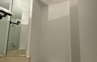 Partner-provided photo for $5000 unit