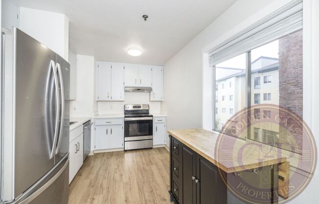 2 beds, 1 bath, $3,250