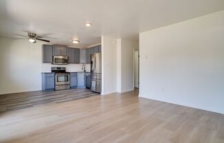 2 beds, 1 bath, $1,895, Unit 6