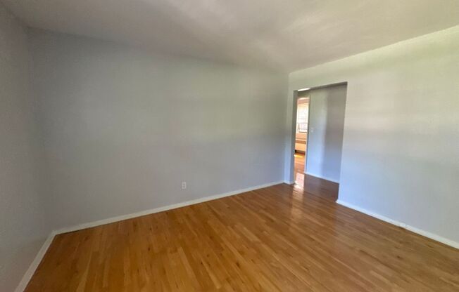 2 beds, 1 bath, 825 sqft, $2,500, Unit S021