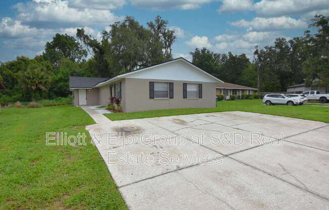 774 ZELLA LN